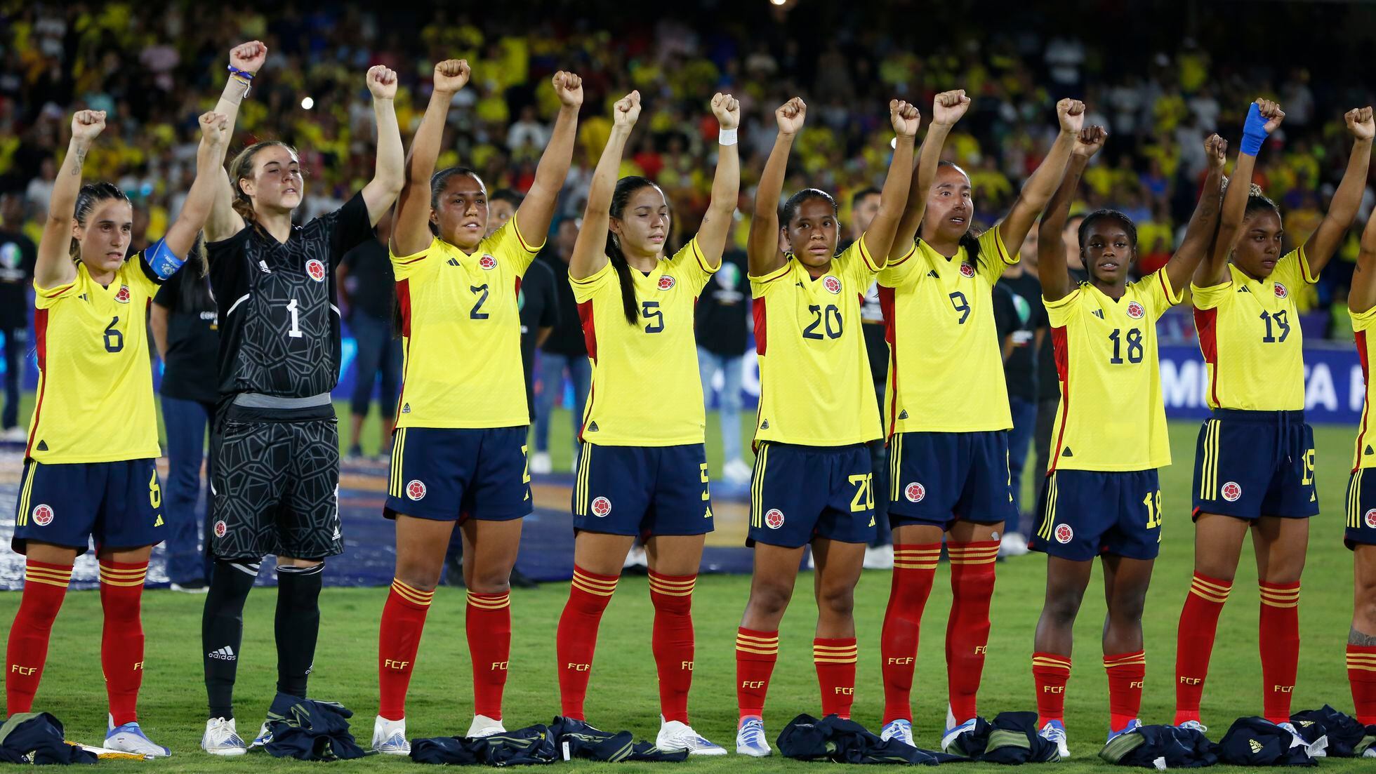 La lucha de las futbolistas colombianas por la igualdad | EL PAÍS América  Colombia