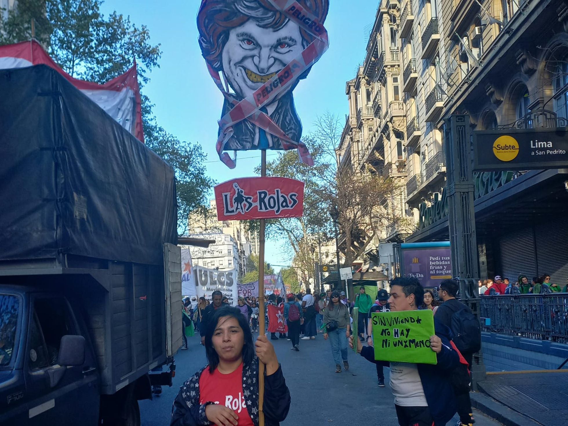 El feminismo argentino se moviliza contra Javier Milei | EL PAÍS Argentina