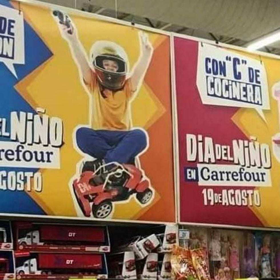 Niños "campeones" y niñas "cocineras", el anuncio sexista de Carrefour que rechazan en EL PAÍS Argentina
