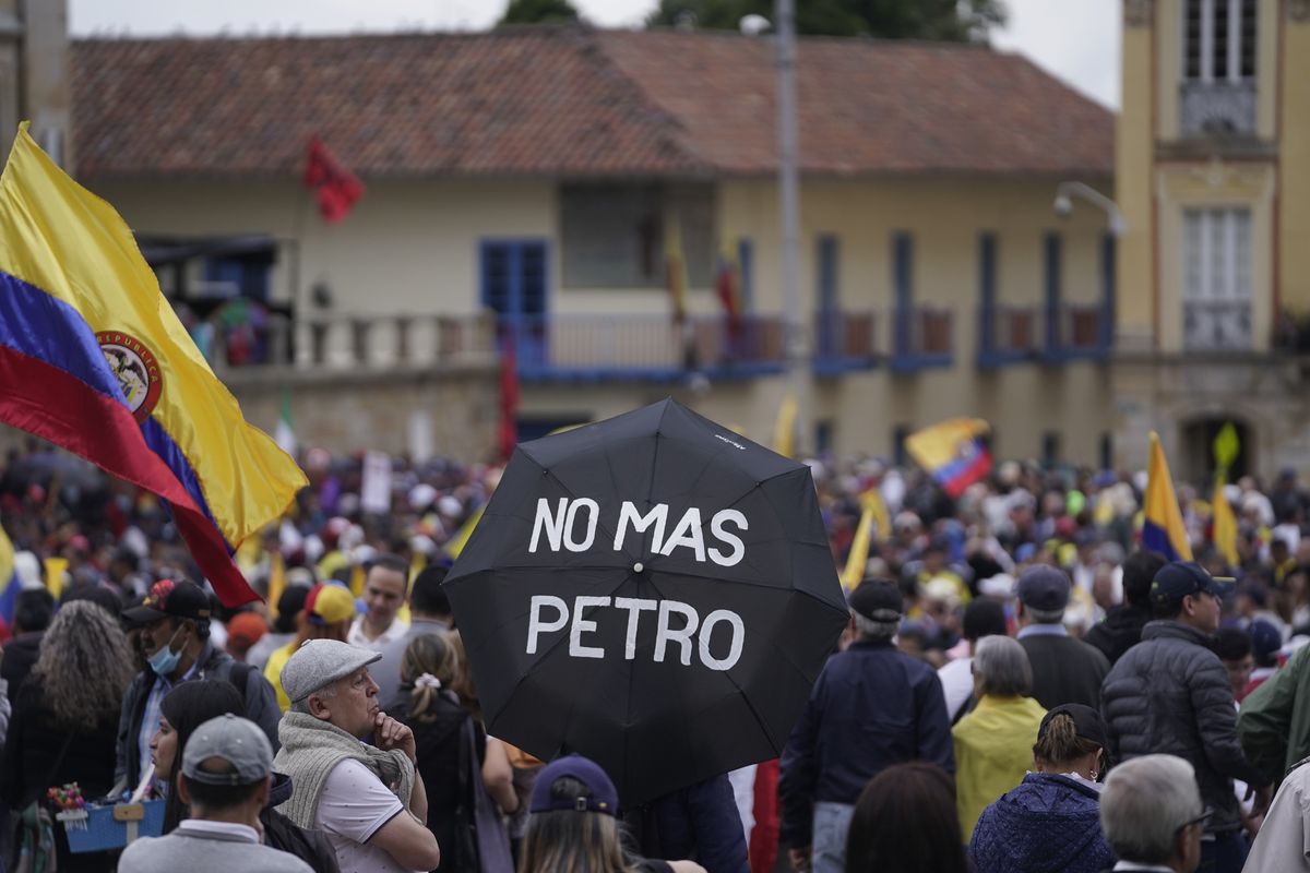 Las manifestaciones de opositores al Gobierno, en imágenes | Fotos | EL PAÍS América Colombia