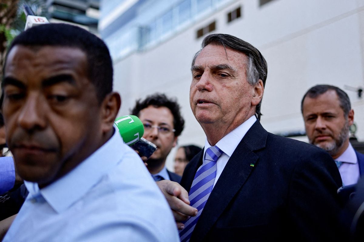 Two secret service agents have been arrested in Brazil in a crackdown on illegal espionage against Bolsonaro’s rivals.