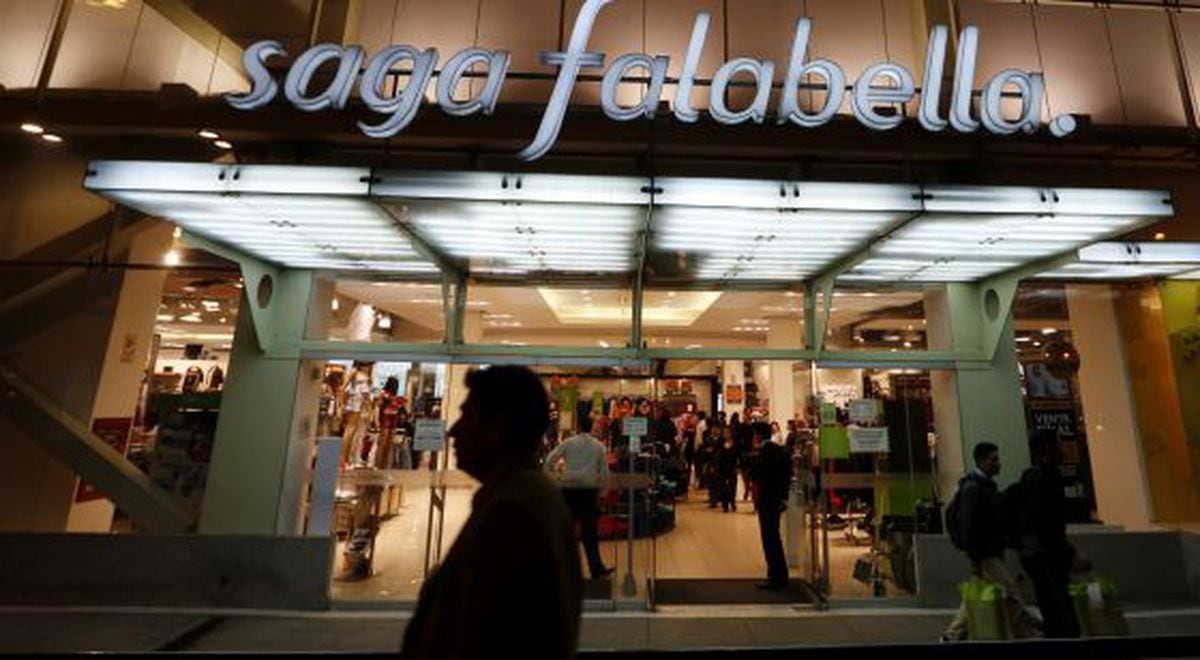 Falabella reformulates its strategy after four quarters of falling income